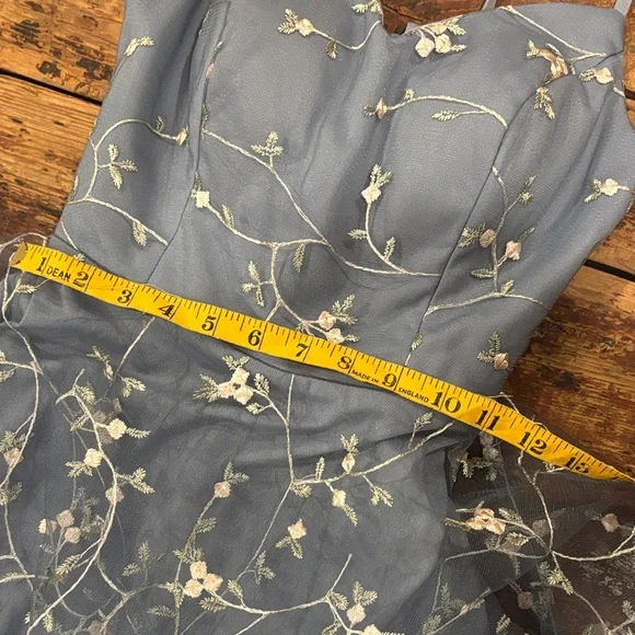 Grad Dress - Picture 9 of 12